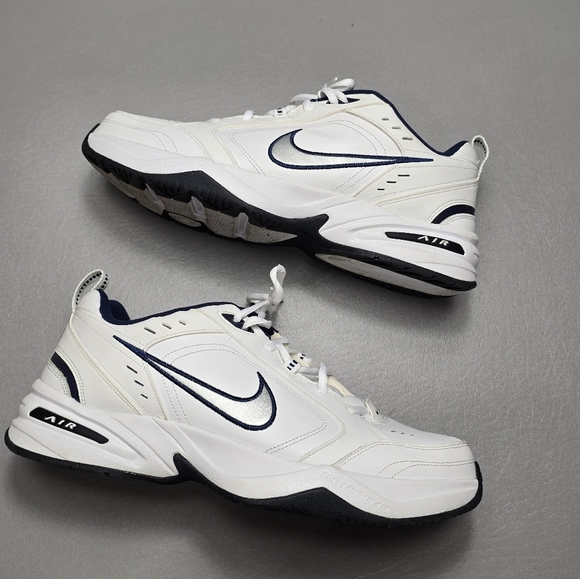 Nike Air Monarch white silver sneakers 415445-102 Mens size 15 D - Picture 1 of 9